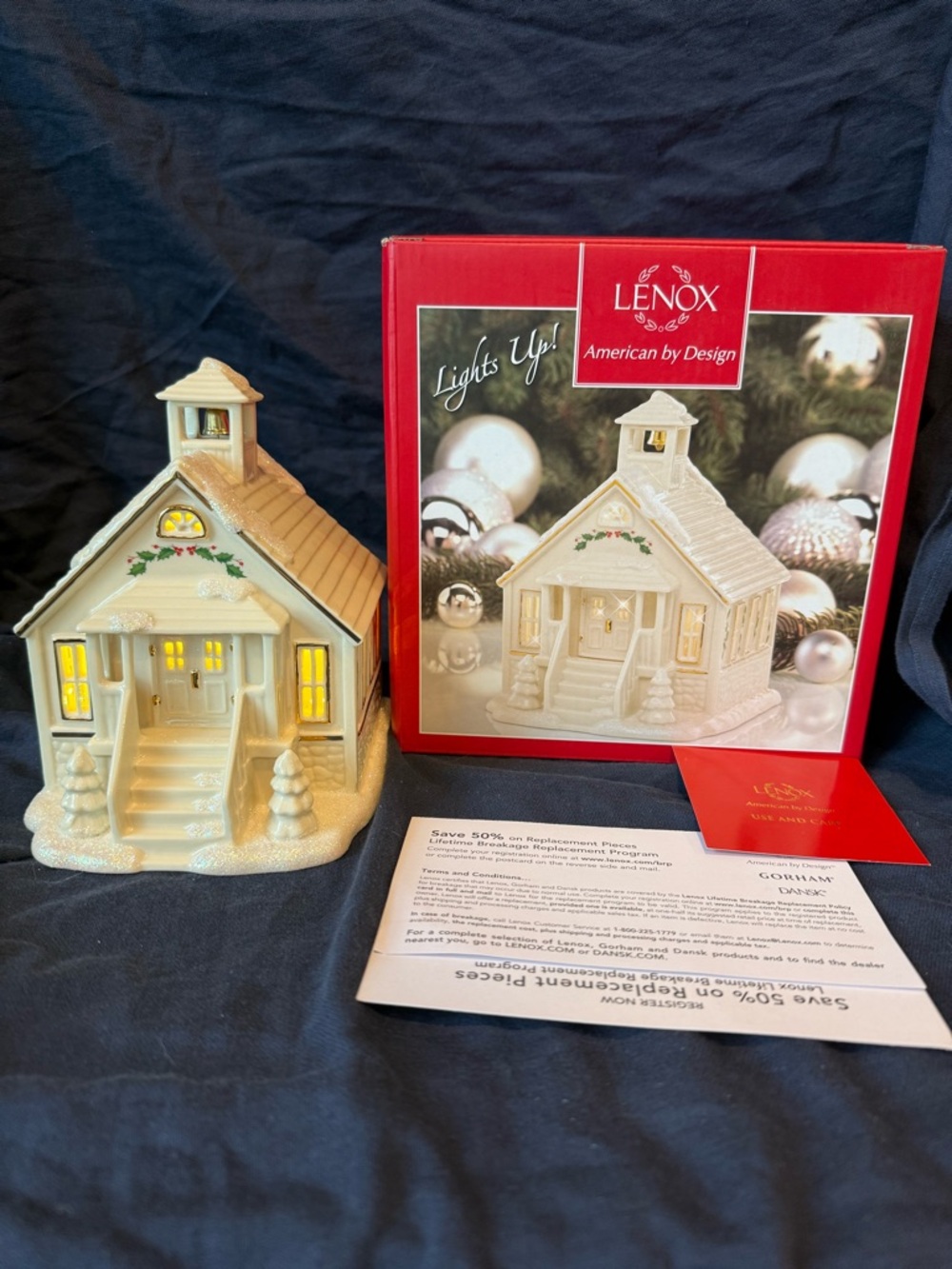 Lenox Christmas Village Lighted School House New In Box